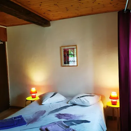 Mini-hôtel D'etape De L'ardoisiere 2*